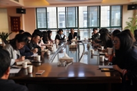 华体会网页版集团召开2017年度年轻人才培养专题座谈会