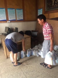 三伏高温送清凉  致敬一线华体会网页版人